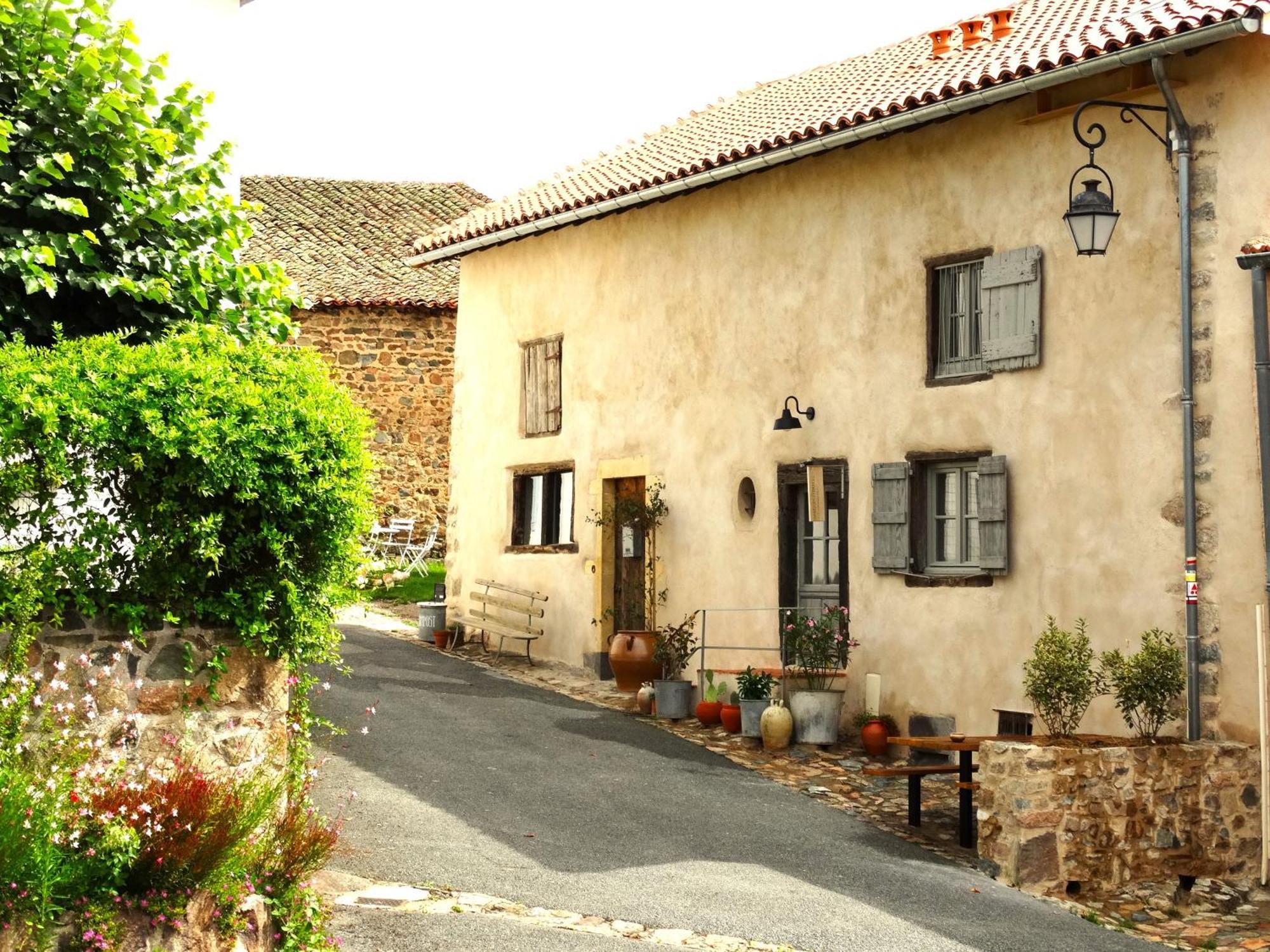 Gites Les Pittoresques Saint-Jean-Saint-Maurice-sur-Loire Exterior photo